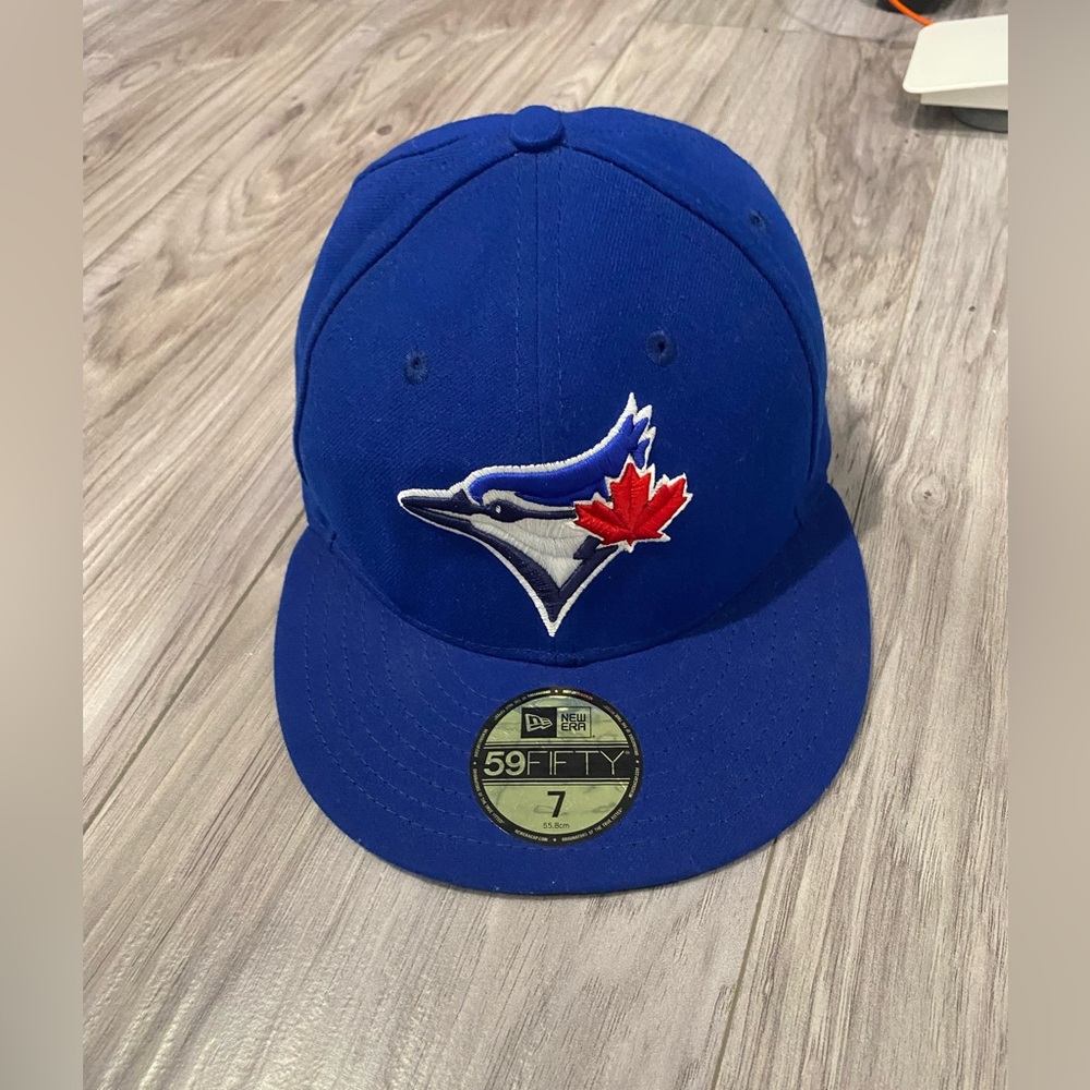 Selling since it doesn’t fit me anymore